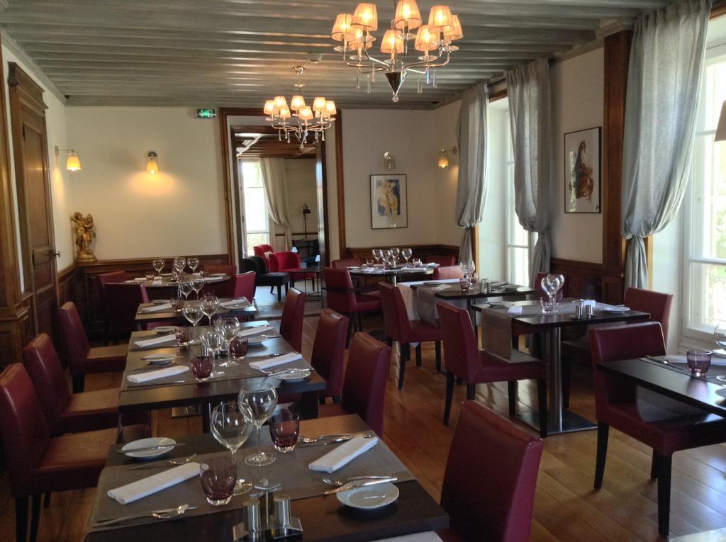 Hostellerie Les Frenes 아비뇽 외부 사진