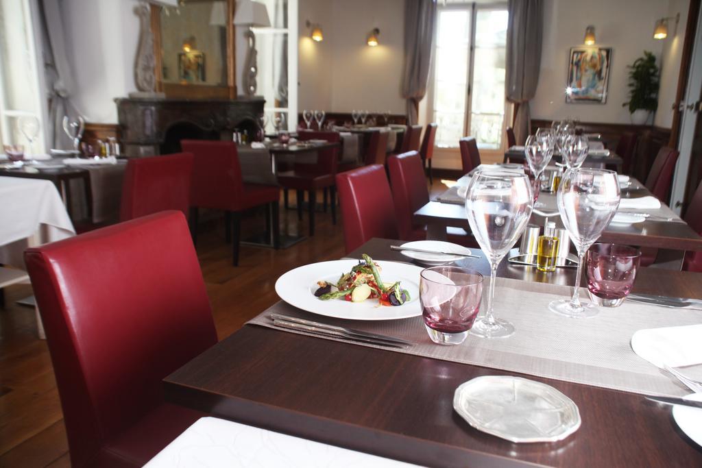 Hostellerie Les Frenes 아비뇽 외부 사진
