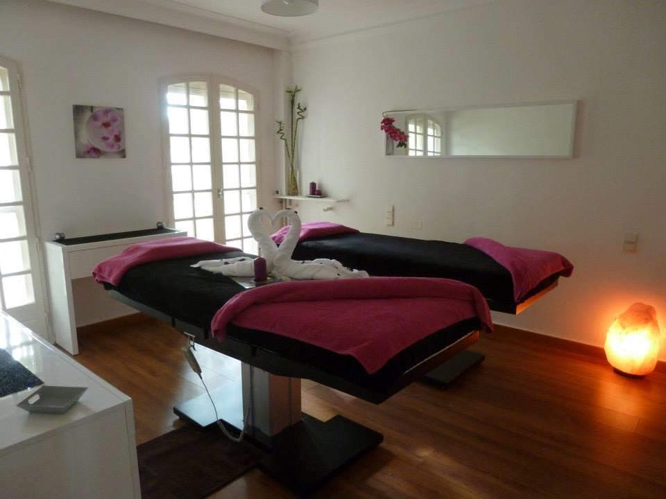 Hostellerie Les Frenes 아비뇽 외부 사진
