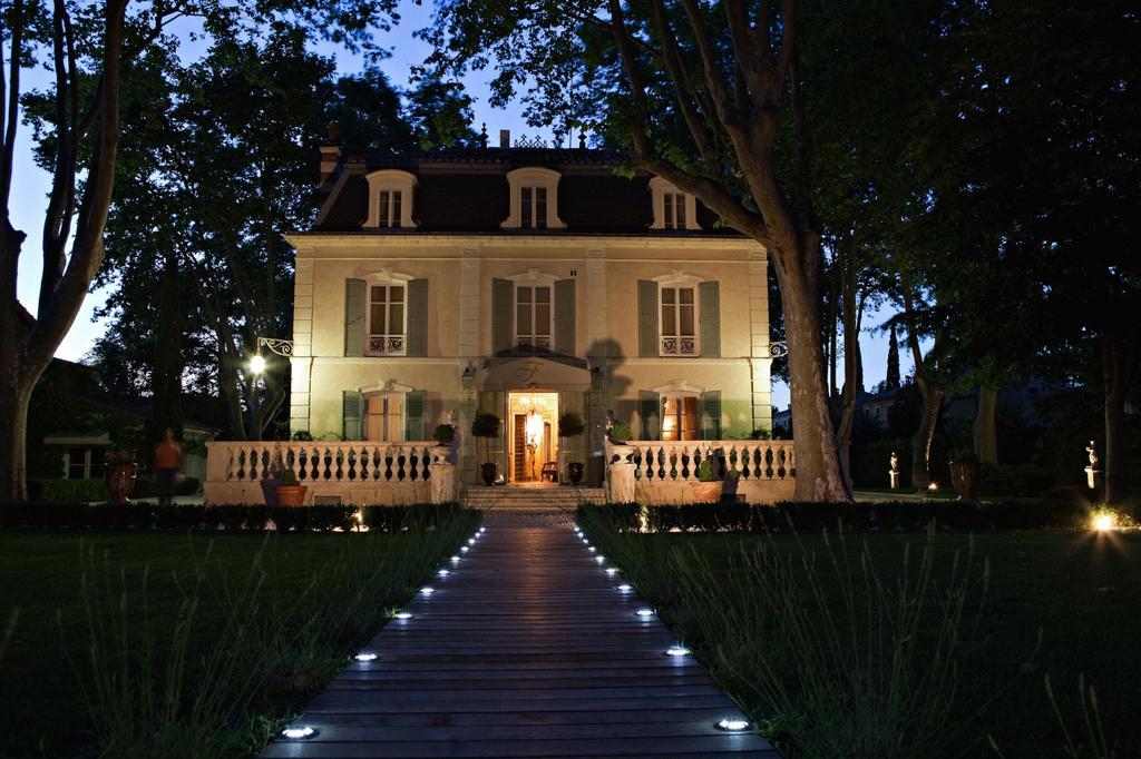 Hostellerie Les Frenes 아비뇽 객실 사진