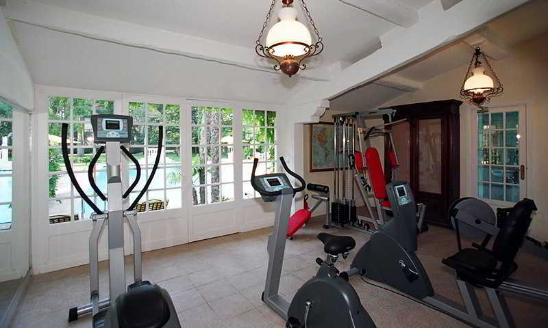 Hostellerie Les Frenes 아비뇽 시설 사진